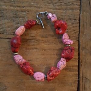 Red and pink chunk turquoise bracelet